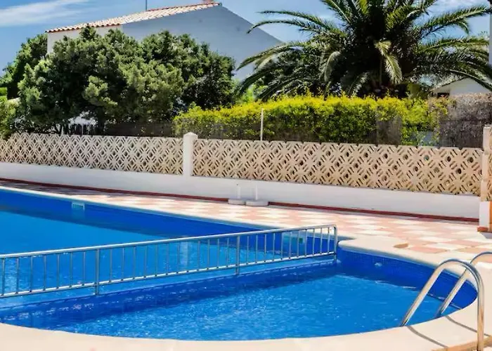 Precioso Bon Repos 9 דירה *